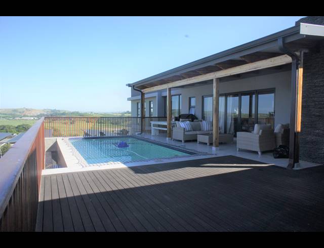 5 BEDROOM HOUSE TO LET IN PALM LAKES ESTATE